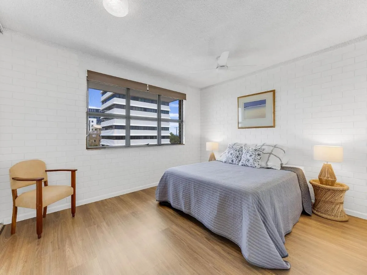 Tarrohan Lodge Unit 7 Kings Beach Qld Калаундра Дом отдыха
