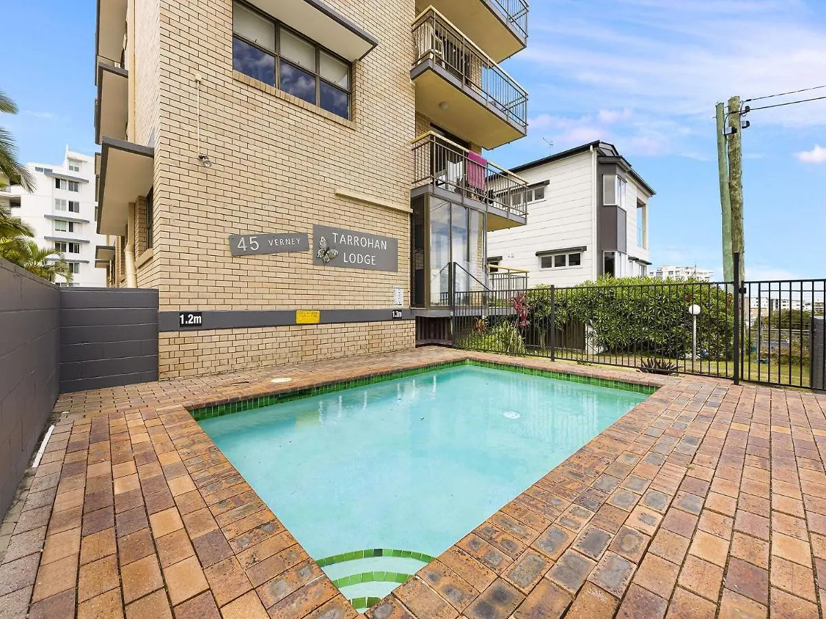 Дом отдыха Tarrohan Lodge Unit 7 Kings Beach Qld Калаундра